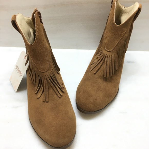 Shyanne | Western Fringe Booties 10M - Picture 2 of 8
